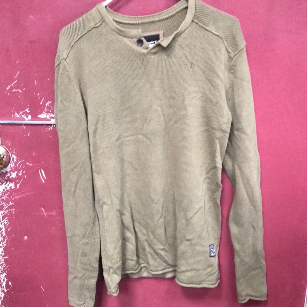Hurley Green Long Sleeve Tee Casual Comfort